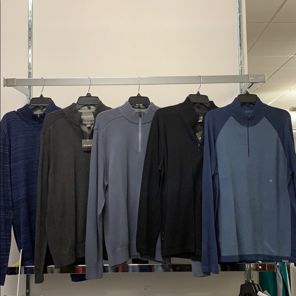 Eddie Bauer Men’s 1/4 Zip  1 Bundle, size Large